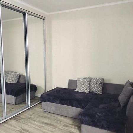 Nika Apartment Odessa Luaran gambar